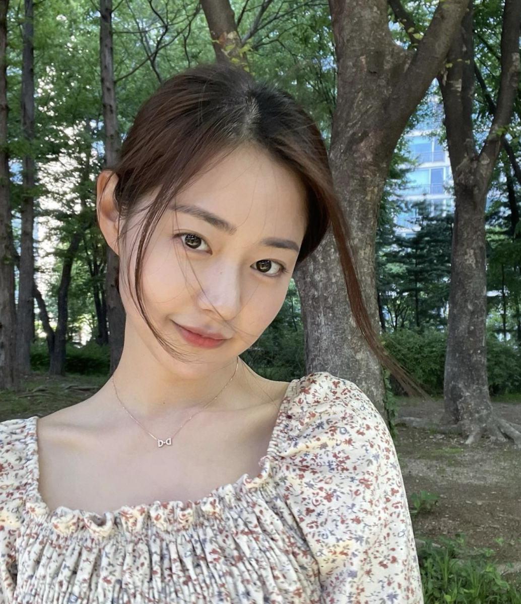 「人气王」代表申瑟琪