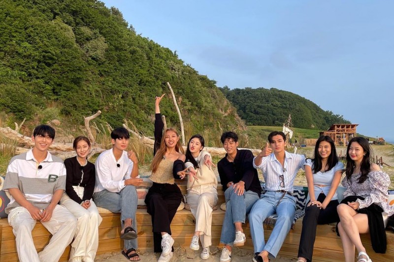 韩国恋爱实境节目《单身即地狱》