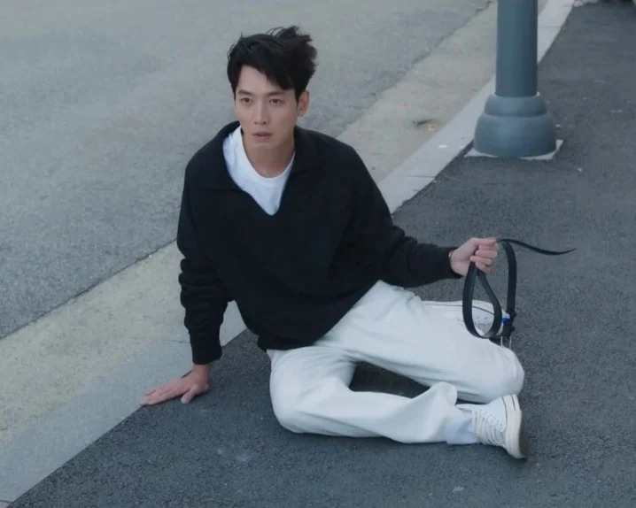 郑敬淏饰演的「崔直说」