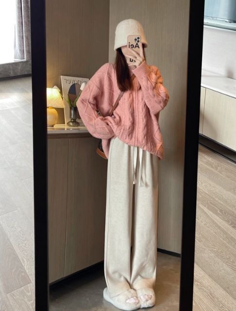 4、休闲简约款阔腿裤