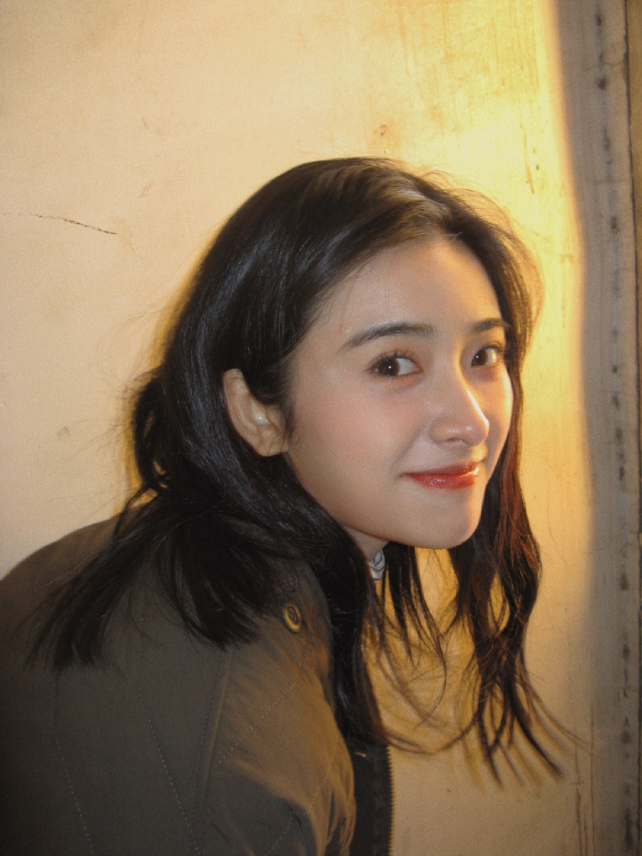 网友表示她的性格就很适合这种慢综艺,加上她和辣目洋子、王鹤棣是朋友,节目效果应该会很不错~
