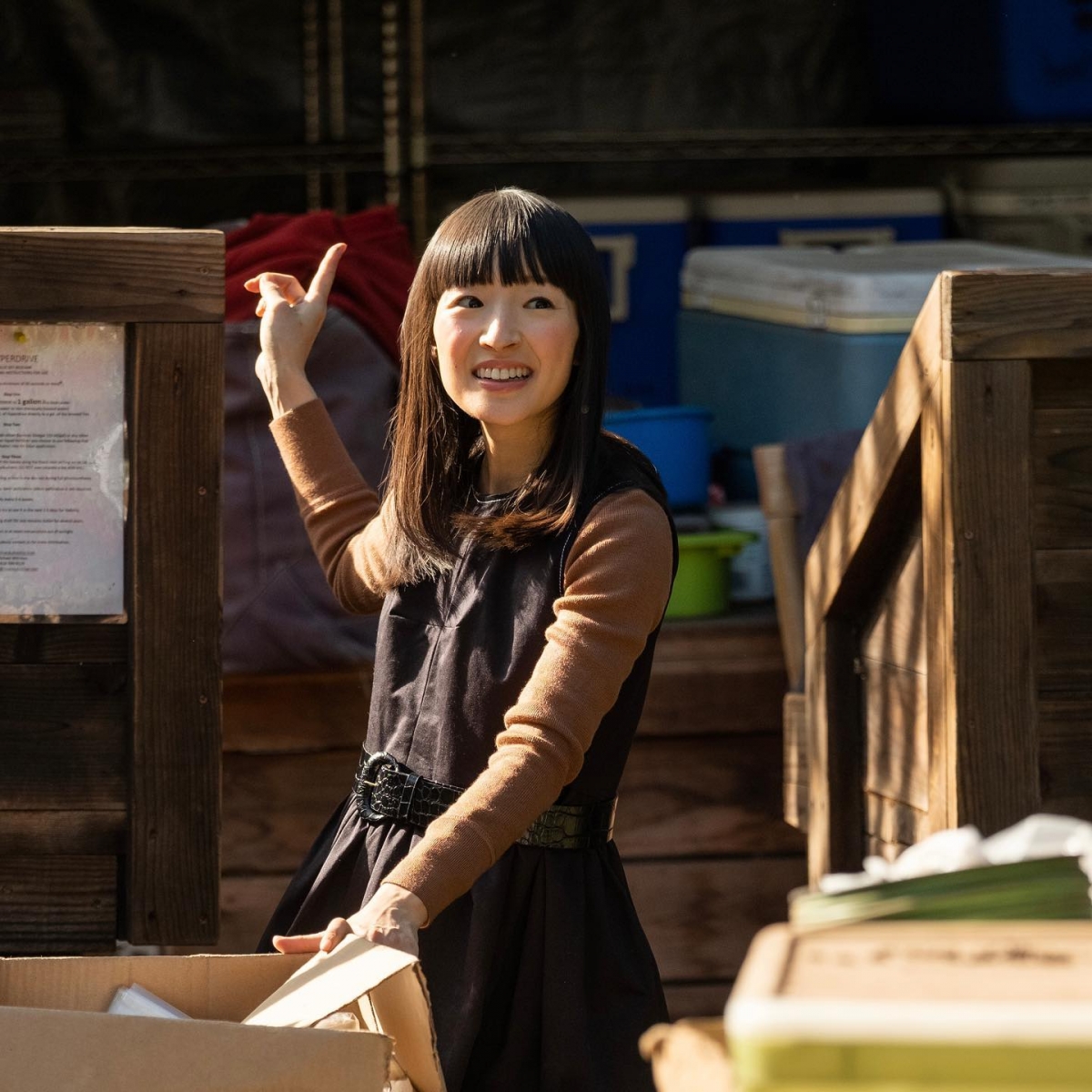 Netflix 还特意为近藤麻理惠拍摄真人秀,让她走进美国家庭帮忙整理