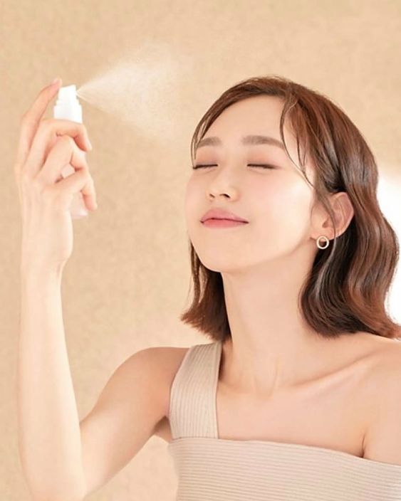 Step 6、定妆喷雾定妆