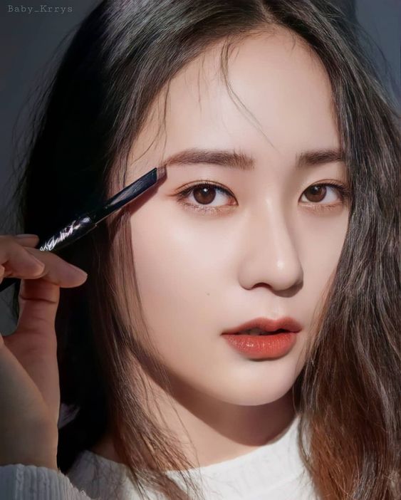 「正确卸妆的顺序和手法」