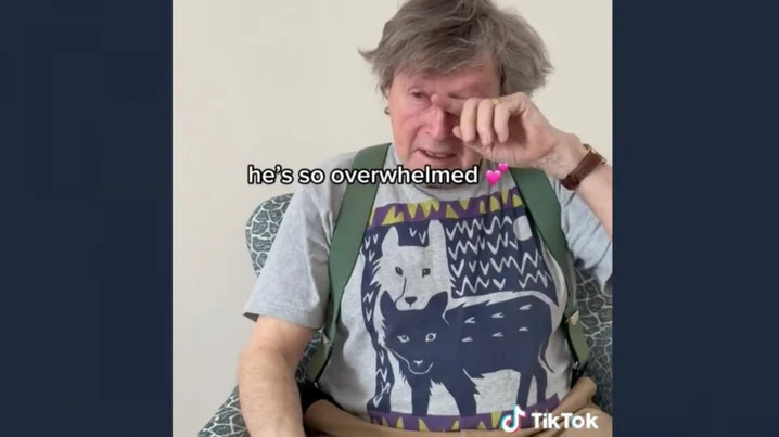 #好莱坞导演洽谈翻拍电影