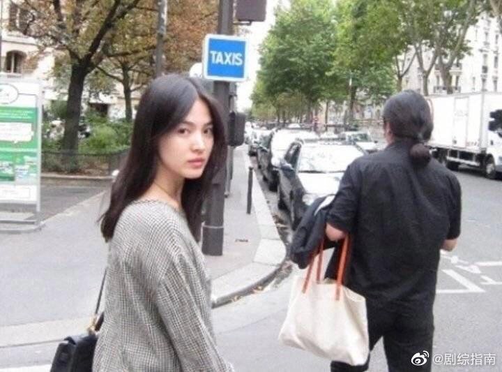 普通的抓拍，颜值依旧在线