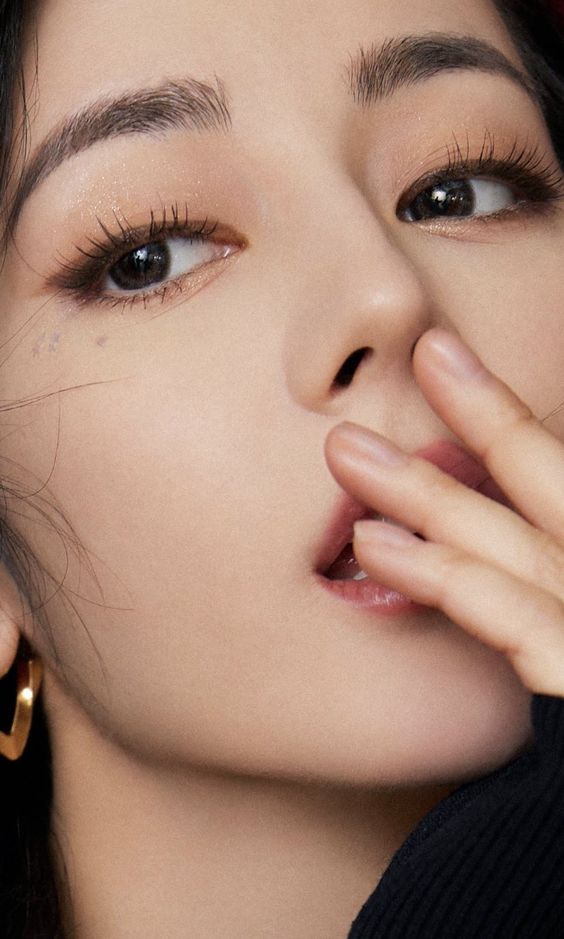 拥有一双水汪汪的大眼睛