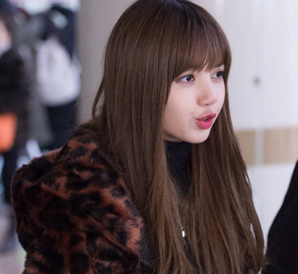 Lisa花了9年从太阳伴舞变巨星