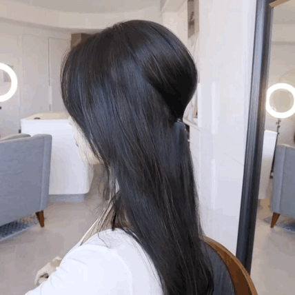 Step 1：后脑杓先绑一小束