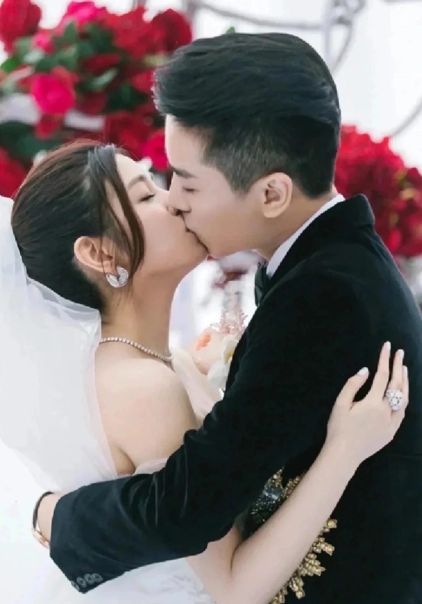 透露陈晓结婚前非常浪漫~