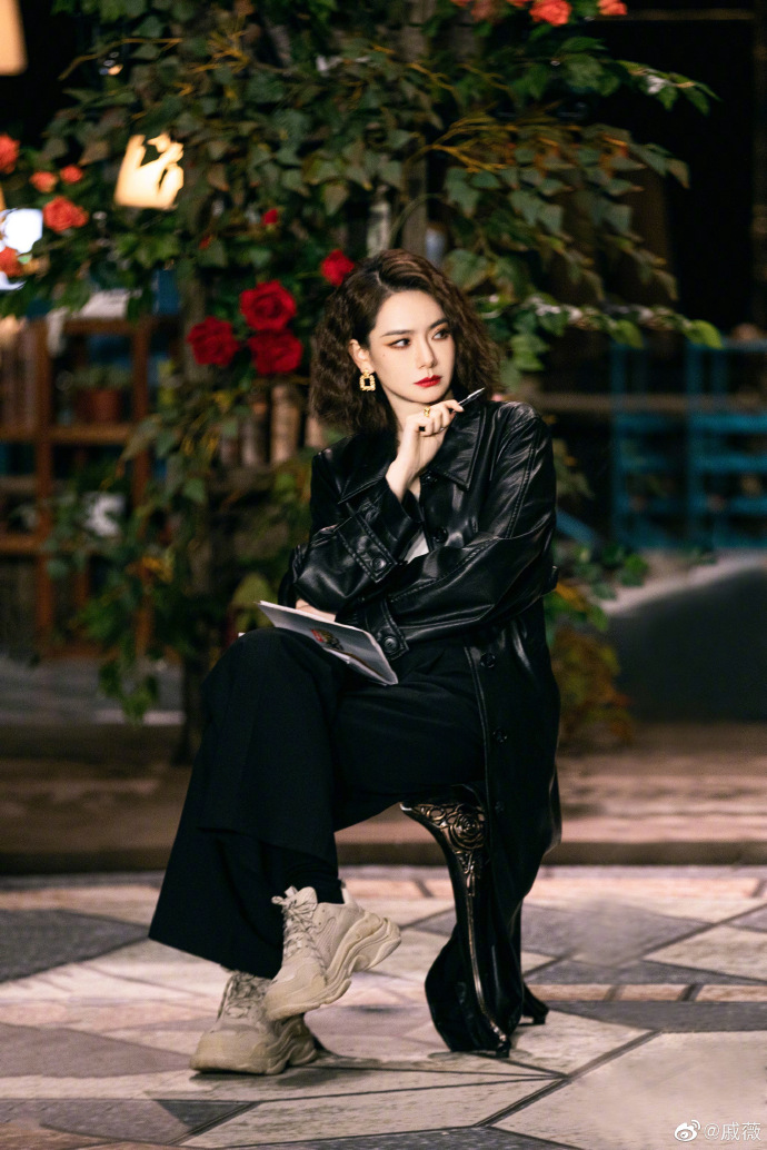 《女子推理社》还主打「沉浸式推理」