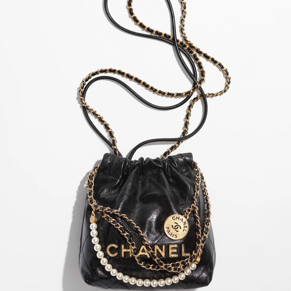 Chanel 22 Mini Handbag(珍珠链款)