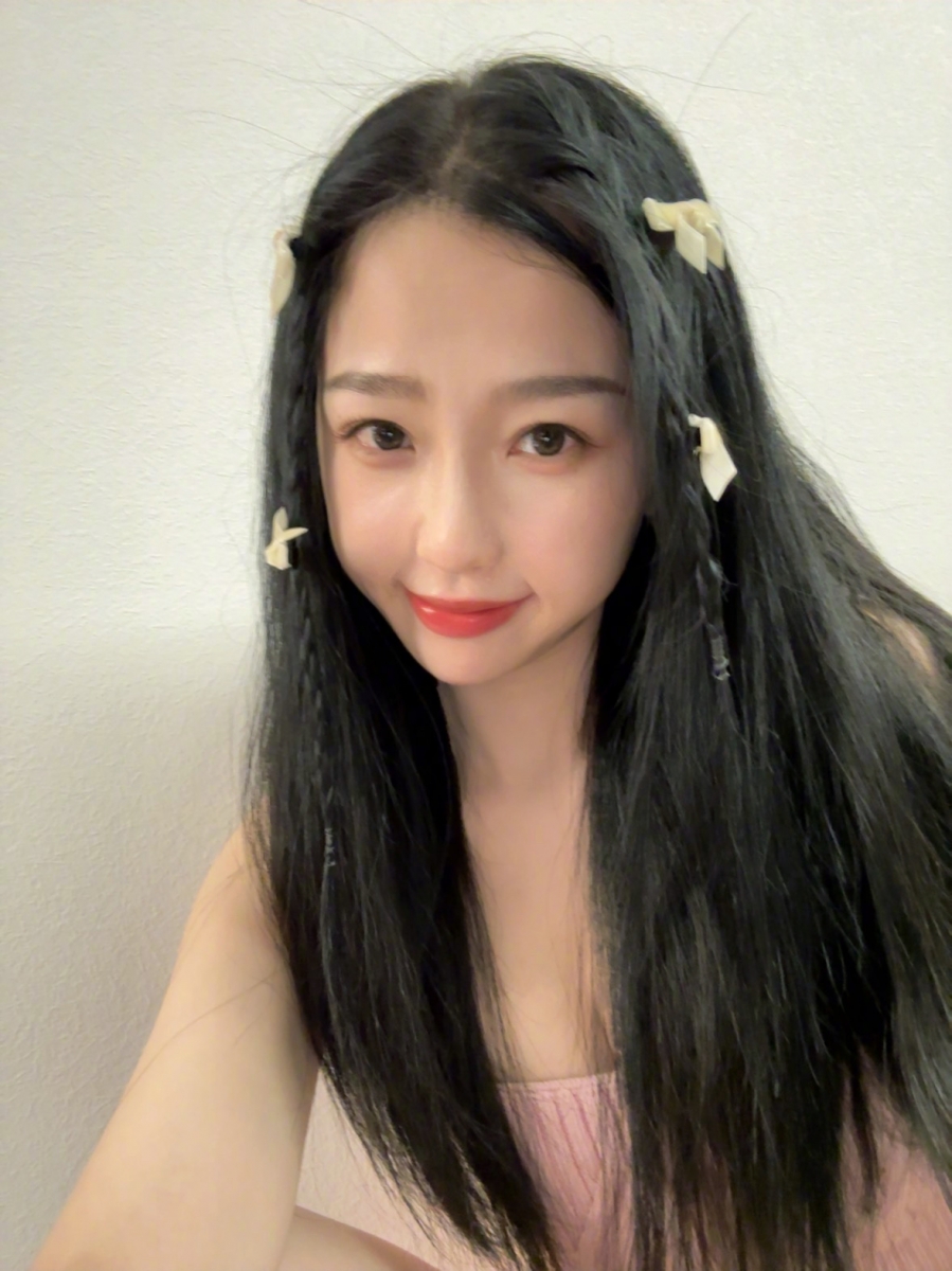 遭到粉丝开骂的工作室也不只虞书欣这一家