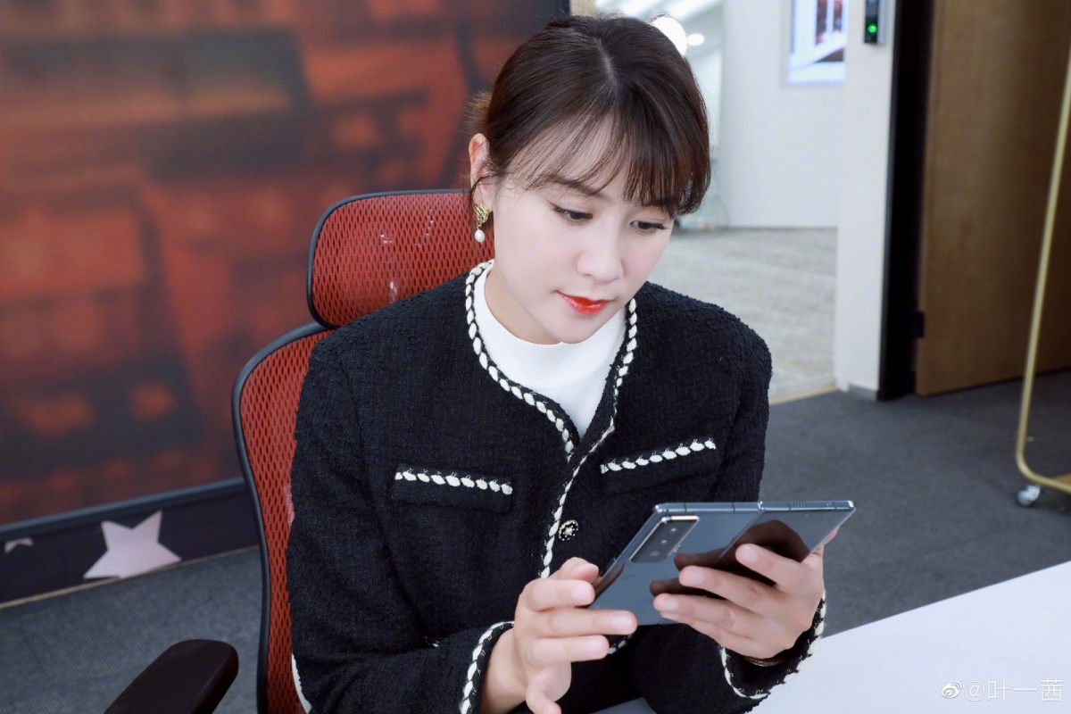 网友批评她不懂得照顾孩子感受