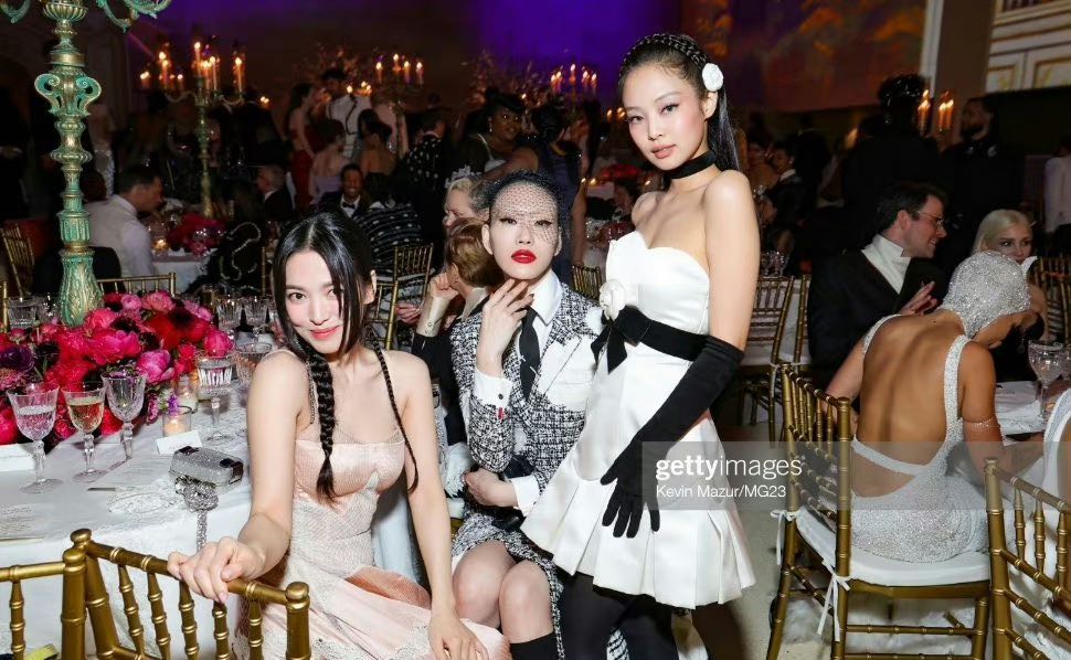 巨大年龄差，可是宋慧乔的状态一点都不显老