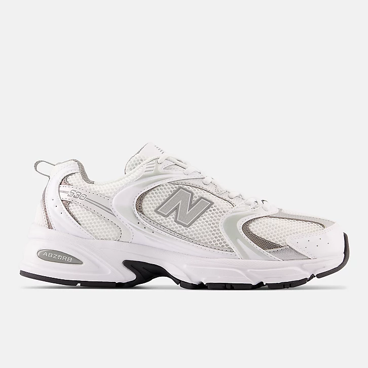 2、New Balance 530