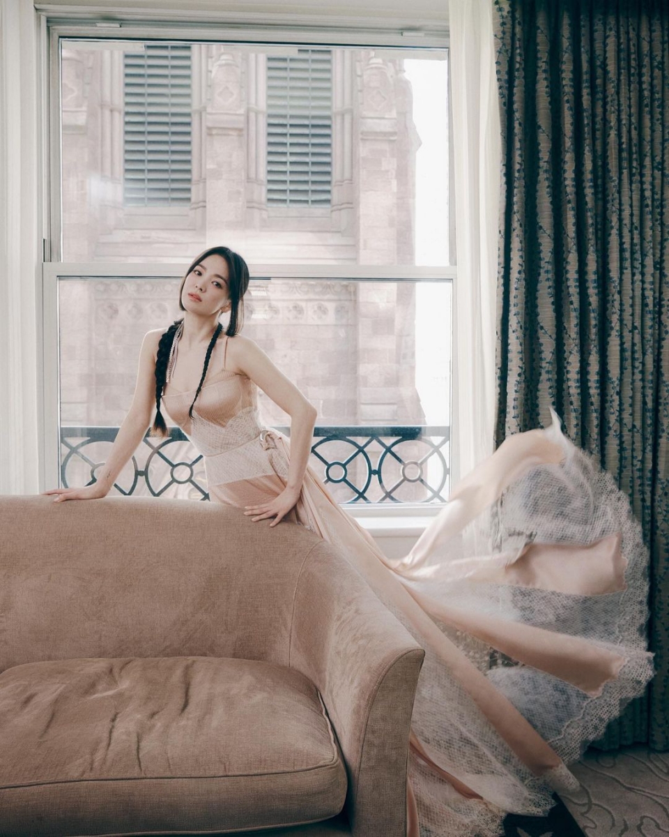 颜值重回巅峰看起来小了几十岁的效果