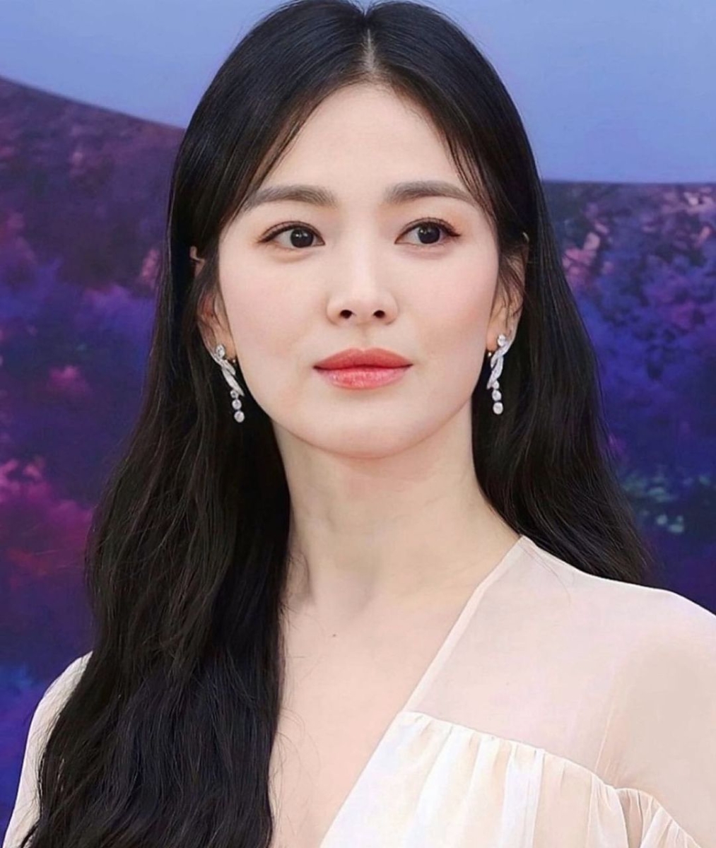 网神评:离婚后的乔姐只宠女人