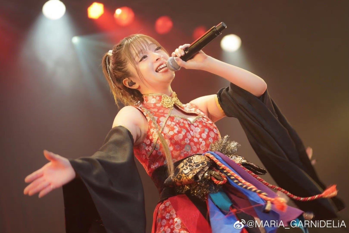 时隔多年 唱跳实力依旧完美