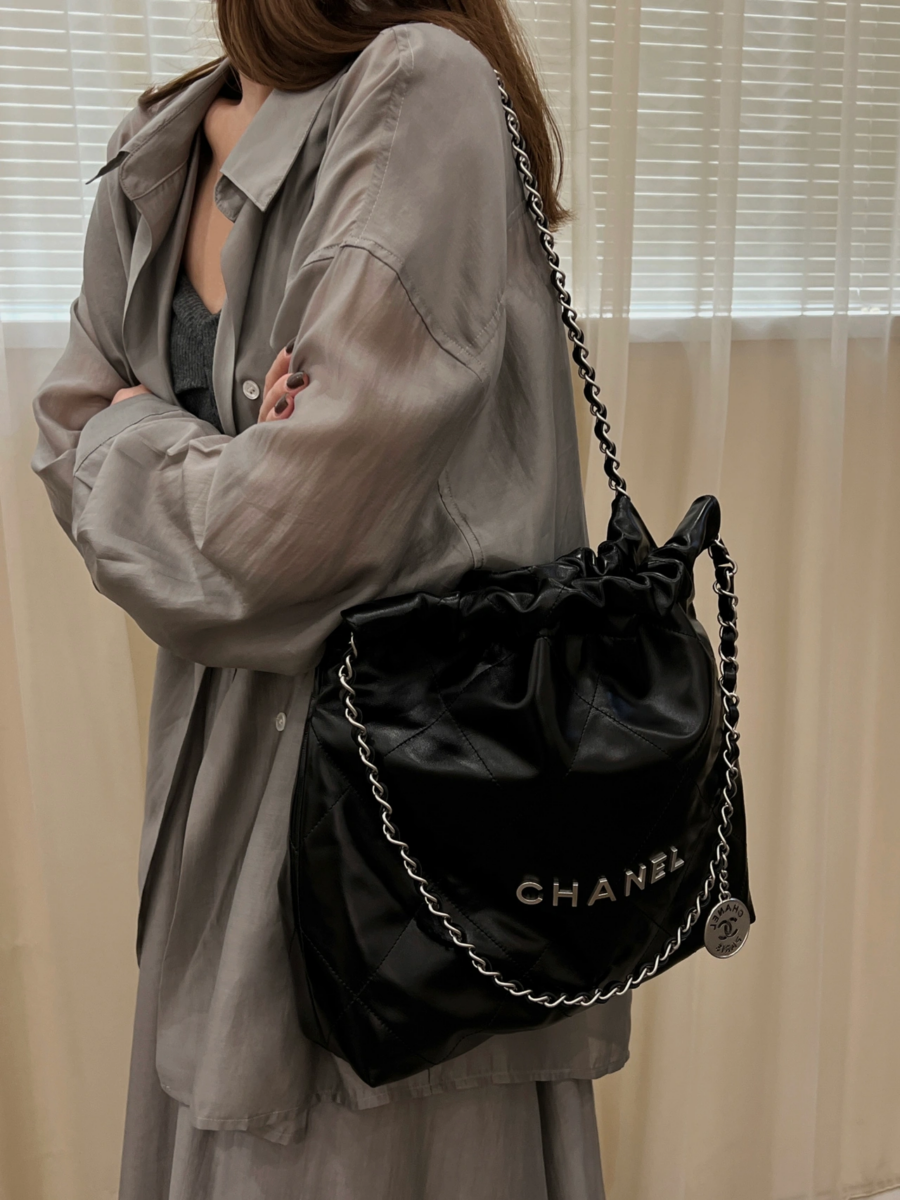 盘点 7 款大牌出品的「大容量包包」