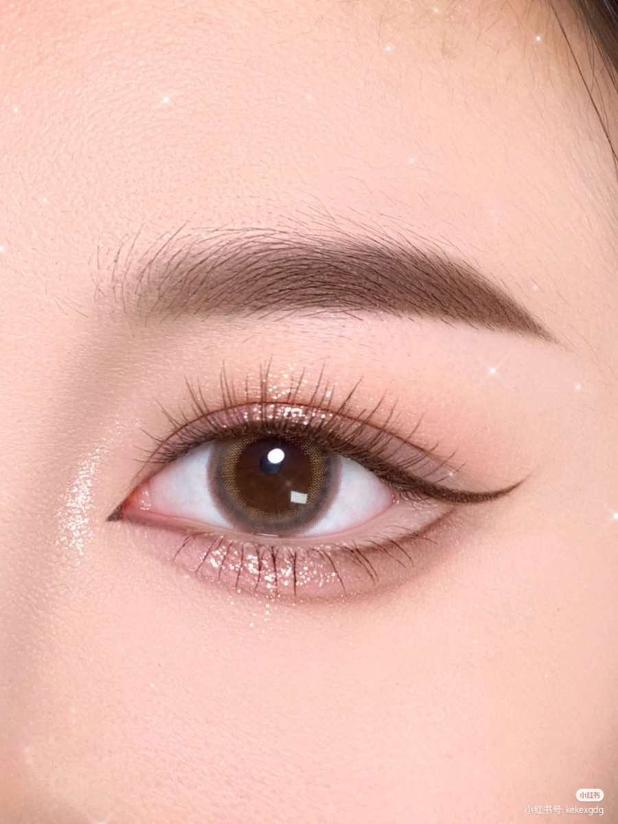 夏日「芋泥冰沙」氛围感眼妆教程