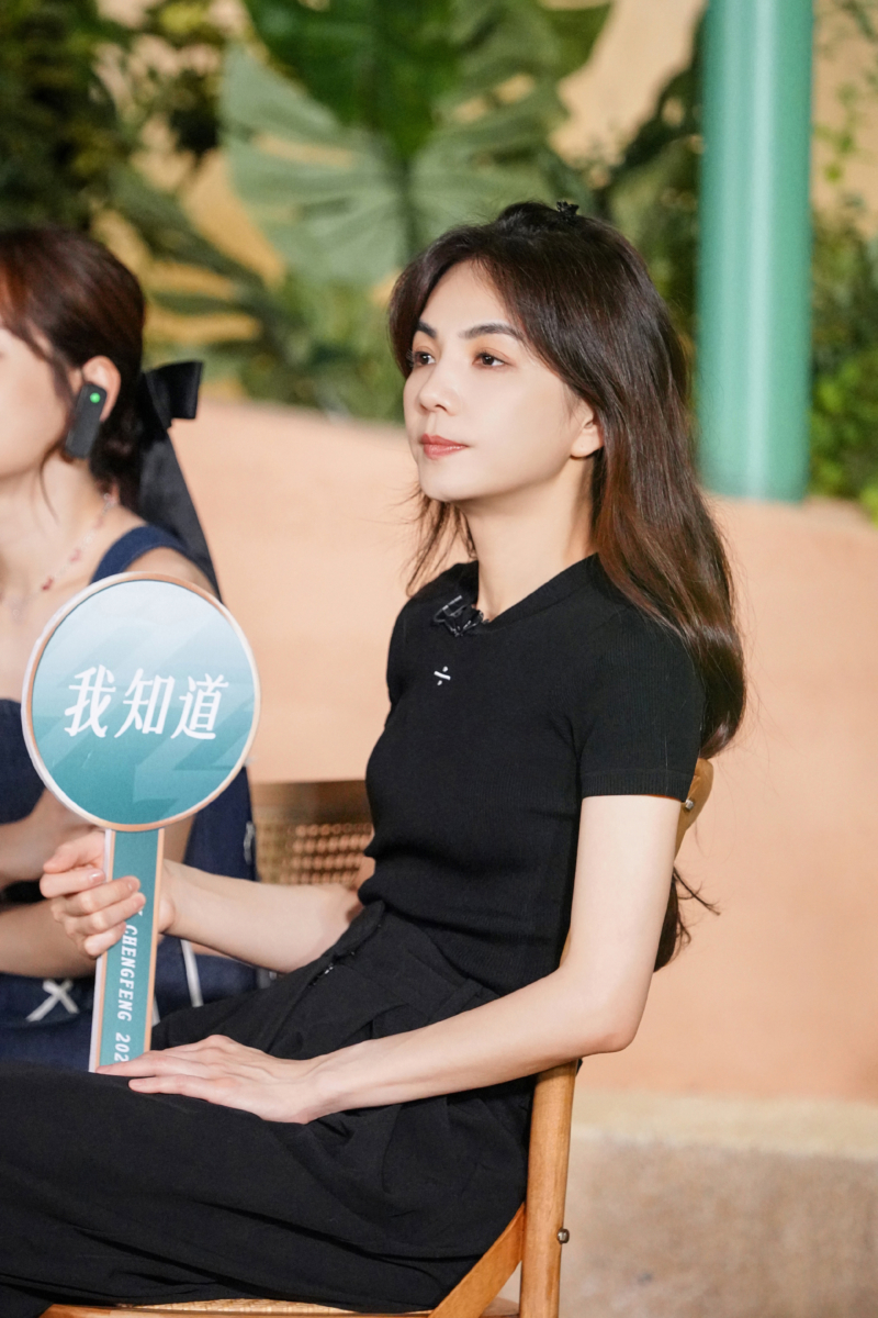 Ella陈嘉桦