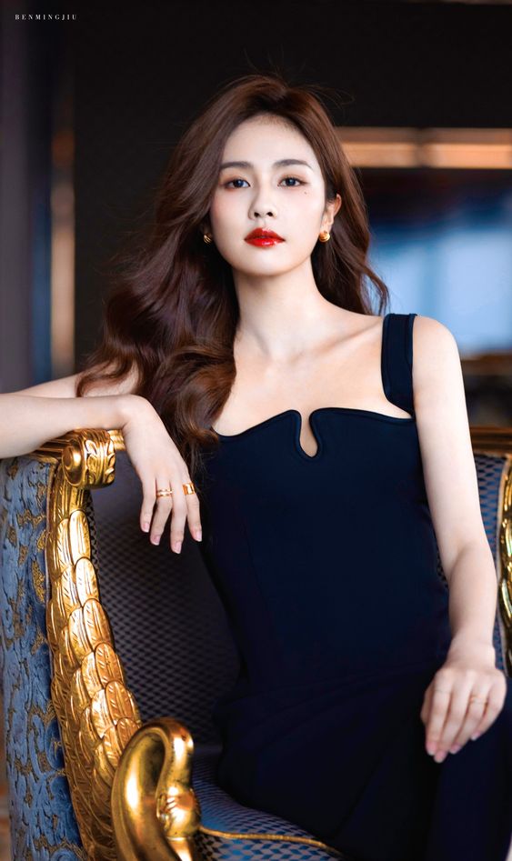 3、笔直地走来走去