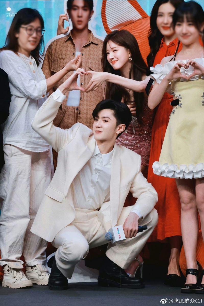 《偷偷藏不住》