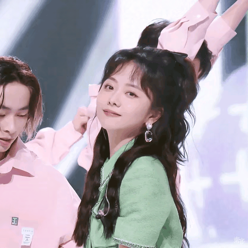 希望有机会看到谭松韵上《浪姐》