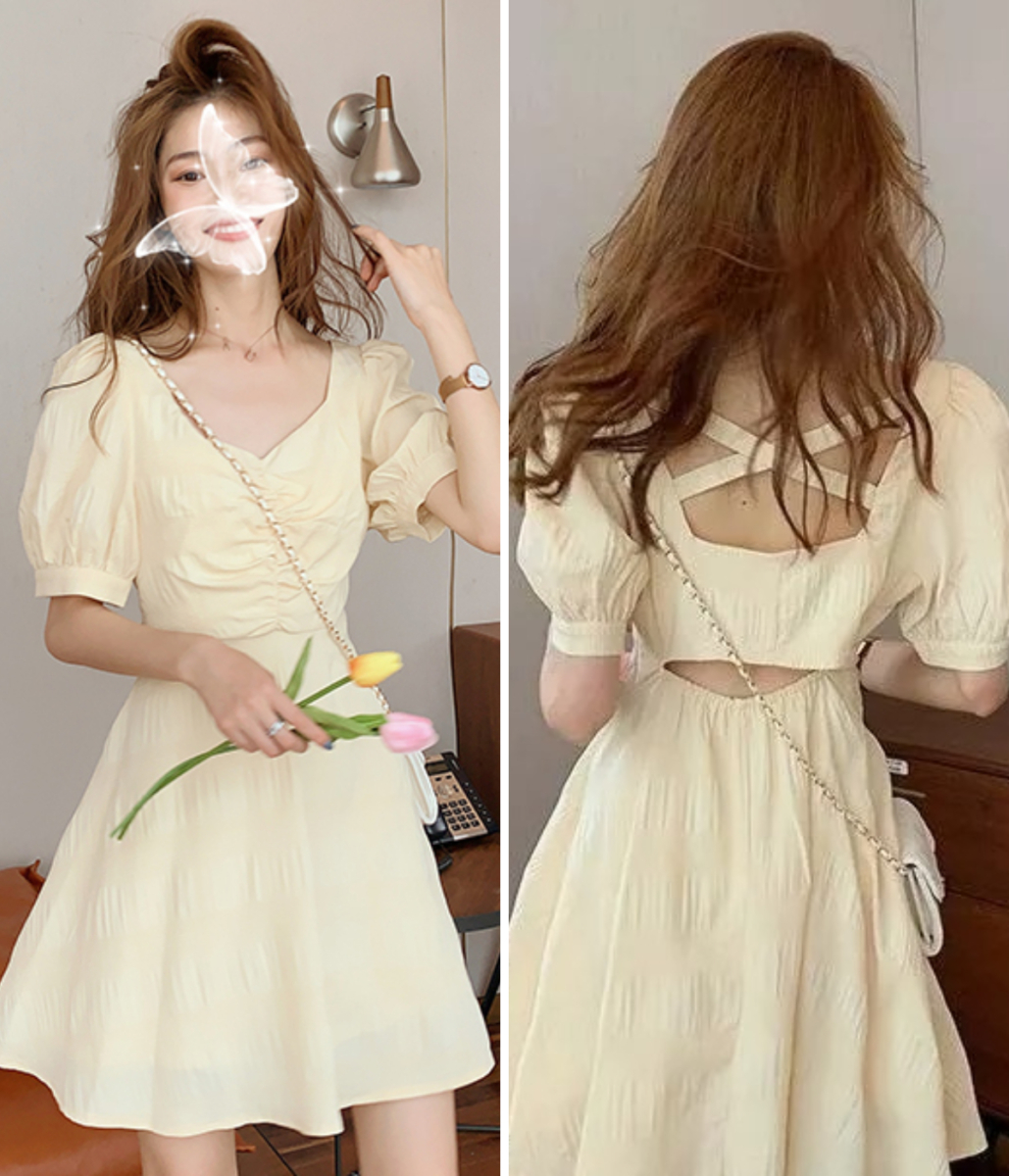 6、公主风泡泡袖百褶连衣裙