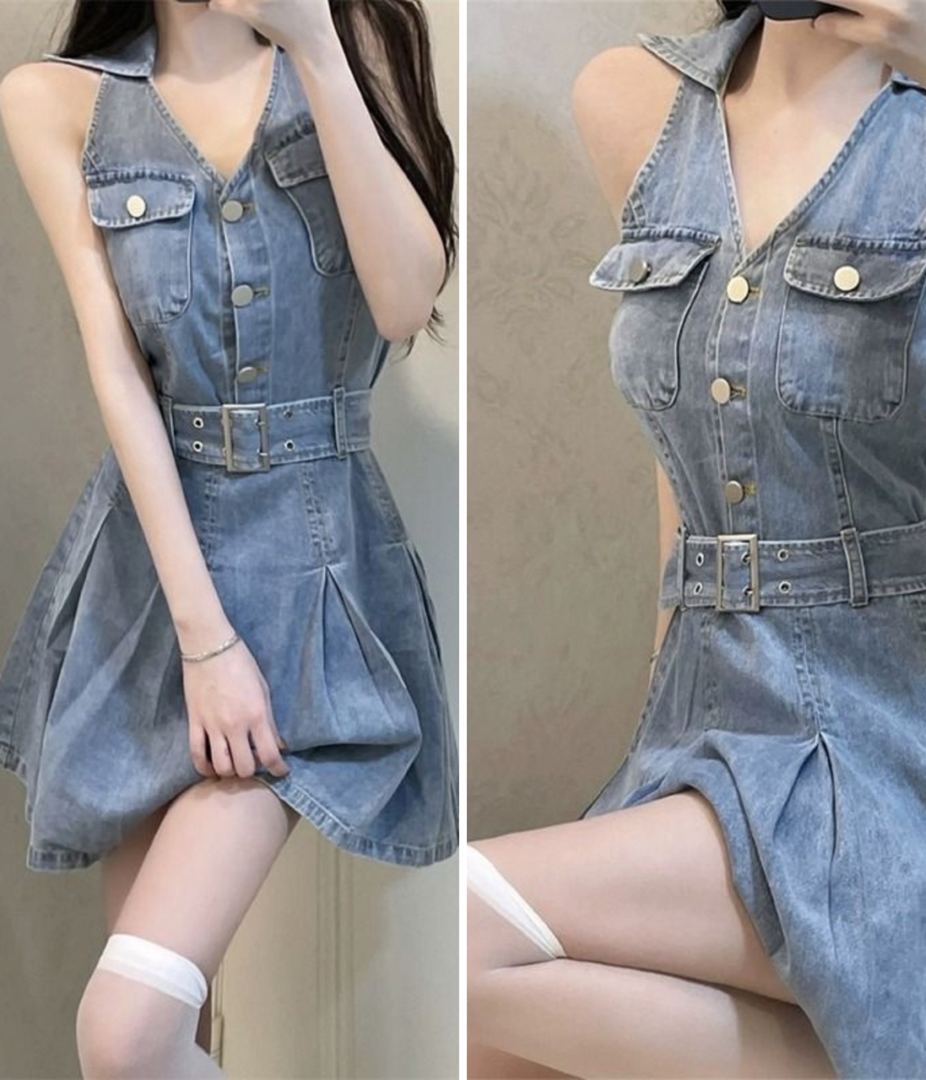 2、设计感挂脖收腰 A 字百褶牛仔裙