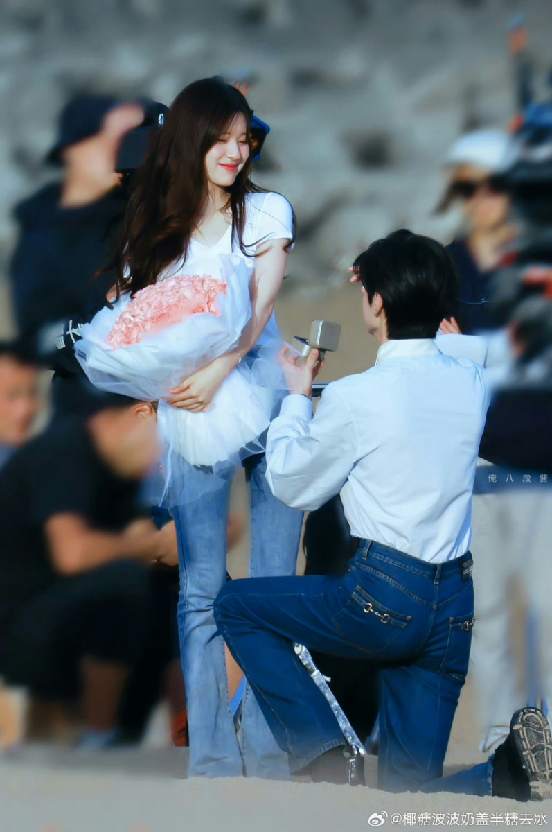 《偷偷藏不住》