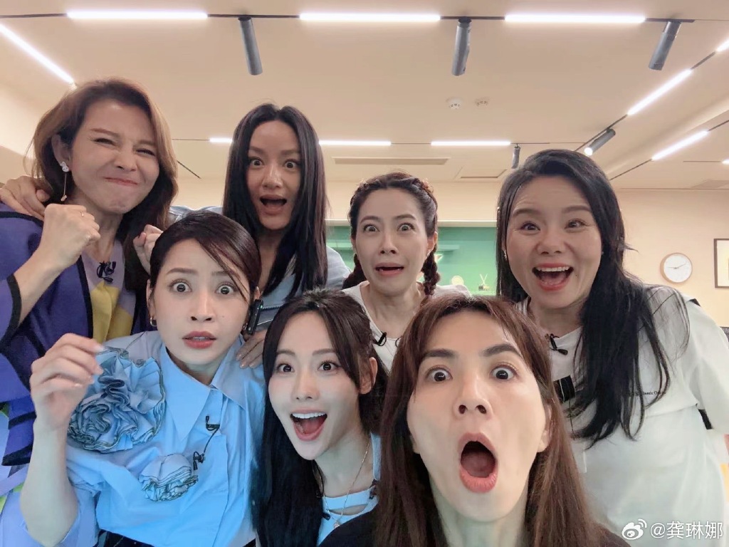 翟颖、蔡少芬和张嘉倪