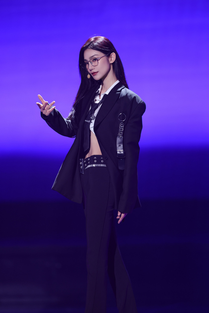 一直被骂是皇族