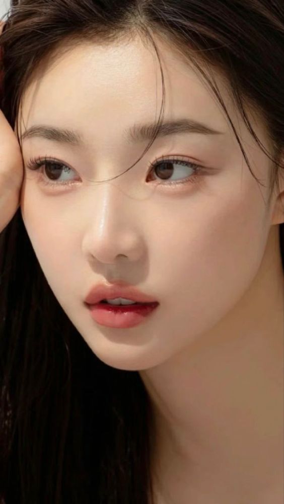 Goss 大叔「轻薄持久透明感“遮瑕”」教程