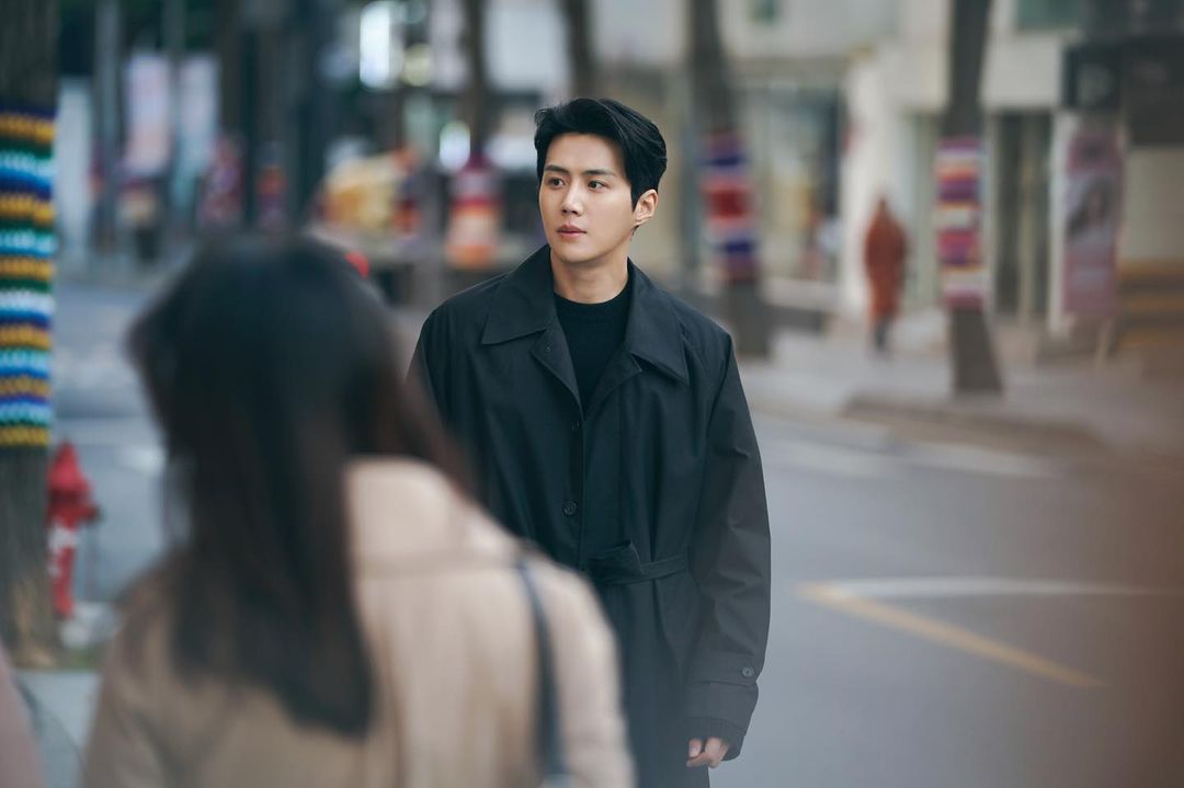 金宣虎原本是舞台剧演员