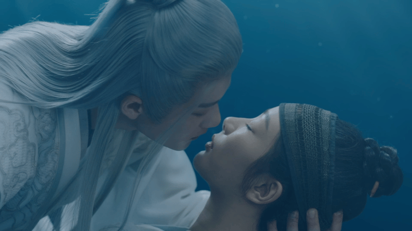 杨紫和檀健次的水下吻