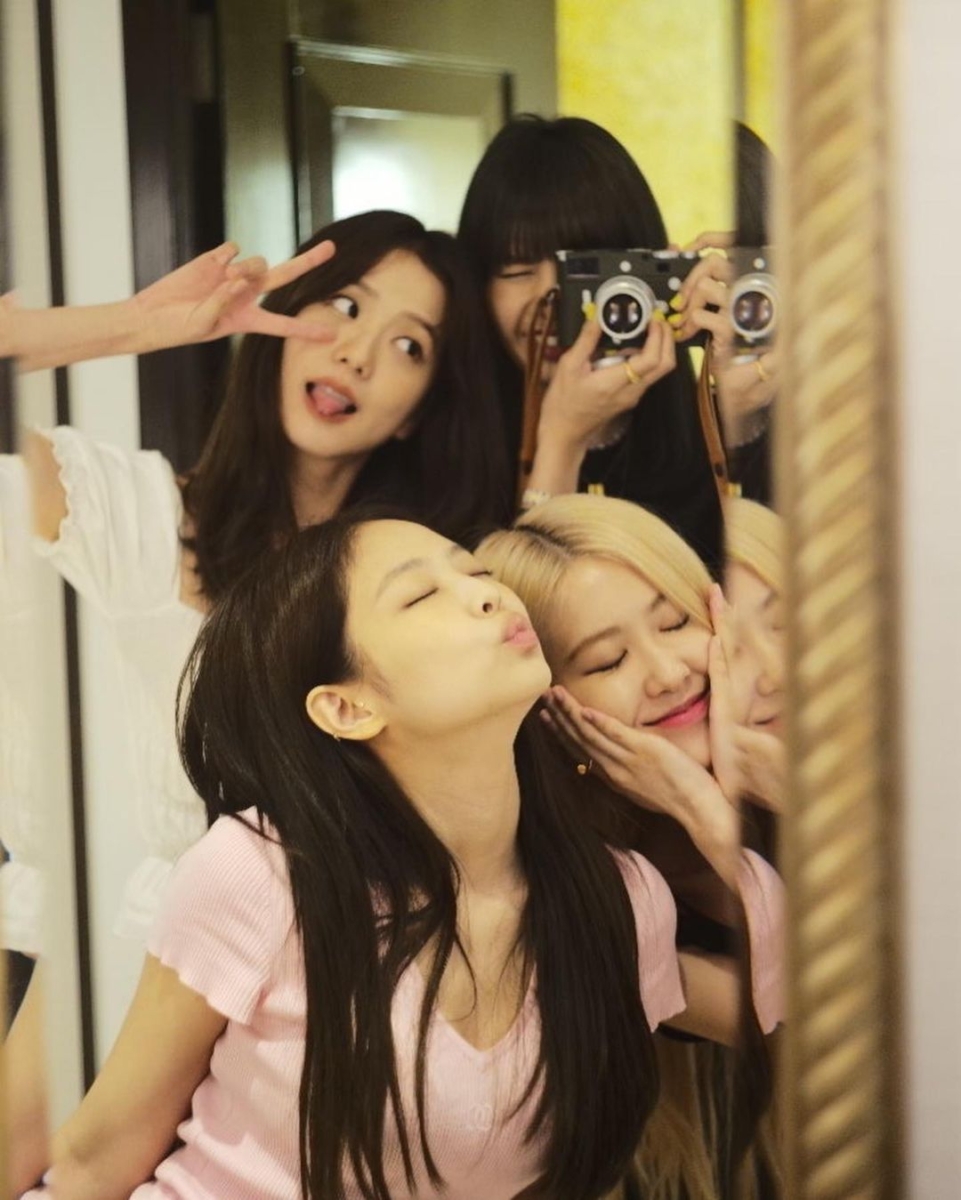Blink 们最希望看到 BLACKPINK 续约