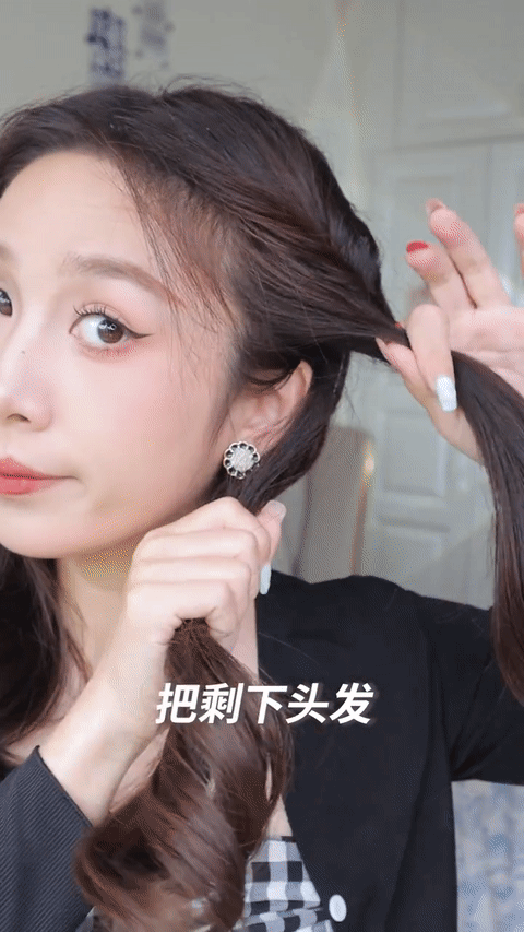 1、【白鹿同款】蓬松甜美的「双马尾」发型