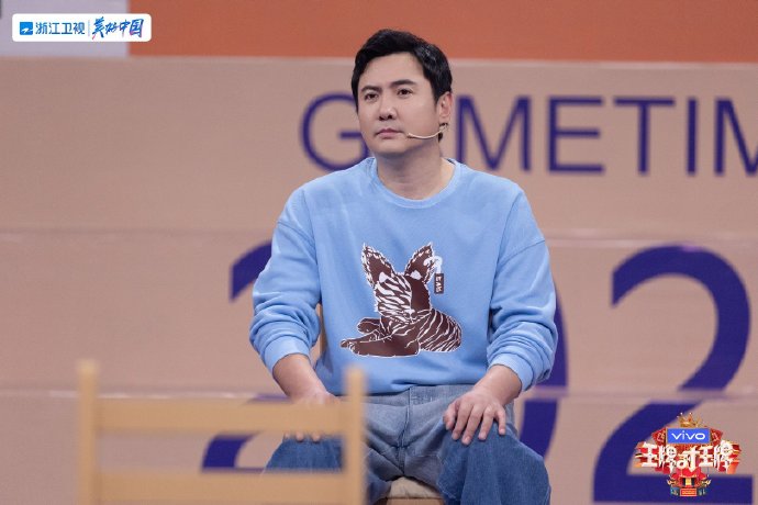 贾玲和沈腾一唱一和制造了许多笑点