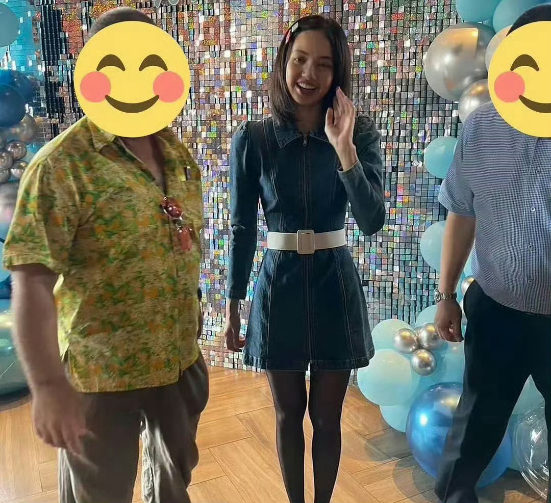 #脱离了韩式妆造