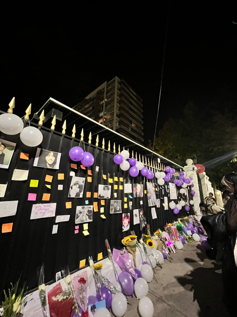 4 个人的旅游却拿了 5 支仙女棒