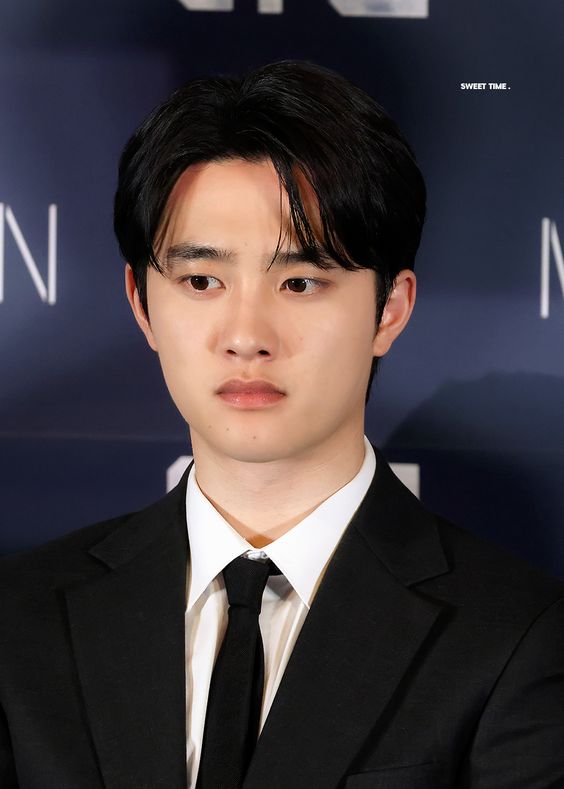 D.O.(都敬秀)