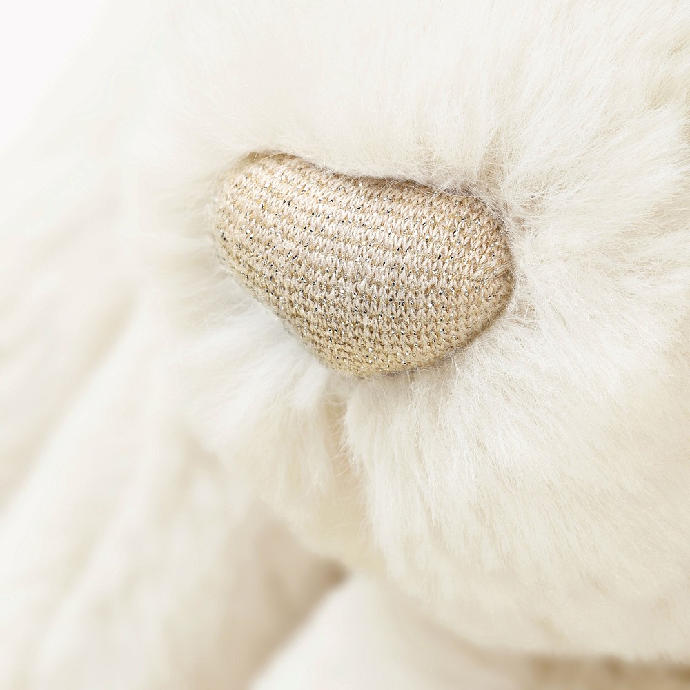 4、Bashful Luxe Bunny Luna
