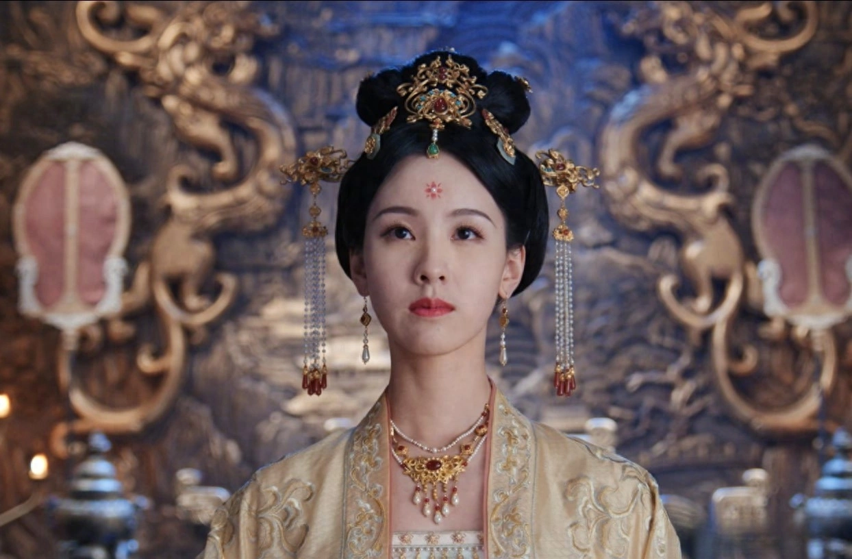 陈都灵