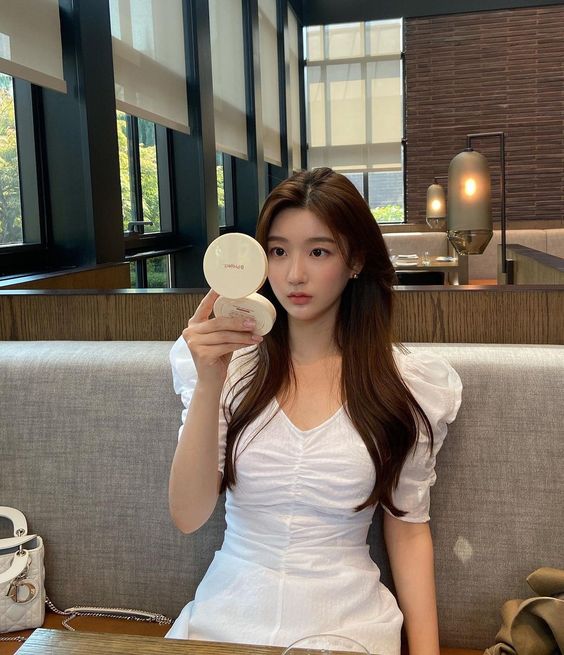 坚持使用有效美白产品