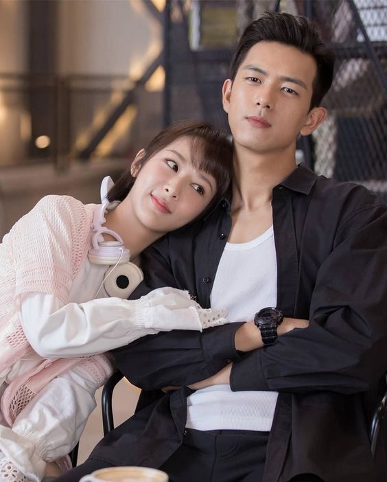 十二星座“恋爱脑”排名