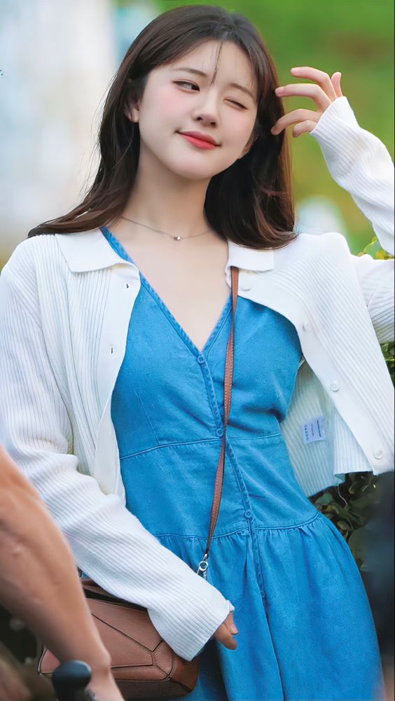 5 种风格的「针织开衫」穿搭小技巧