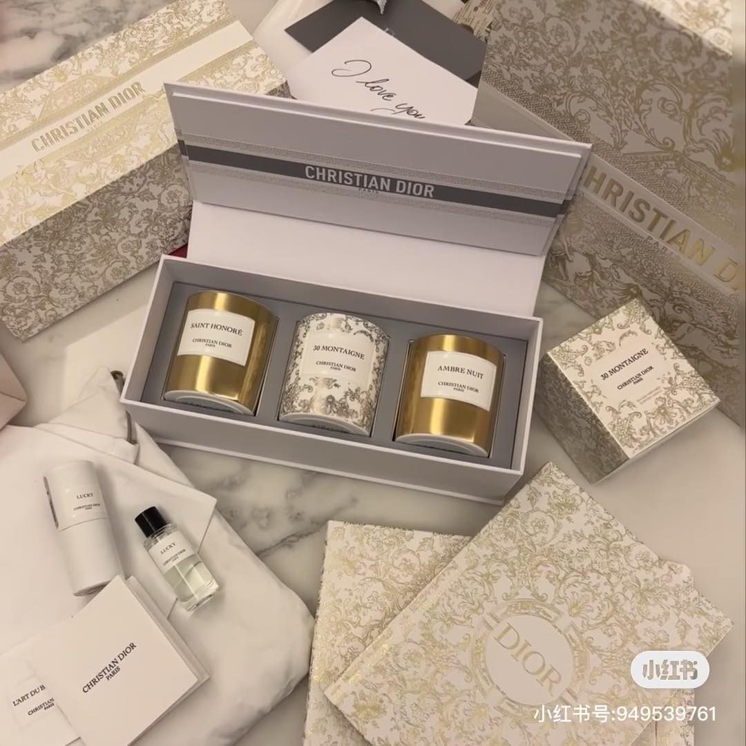 Dior 圣诞限量版香水