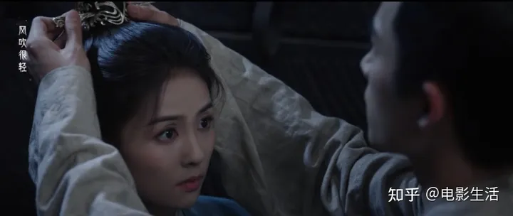 张遮还主动帮江雪宁束发